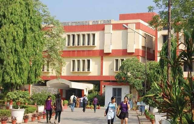 Sri_Venkateswara_College